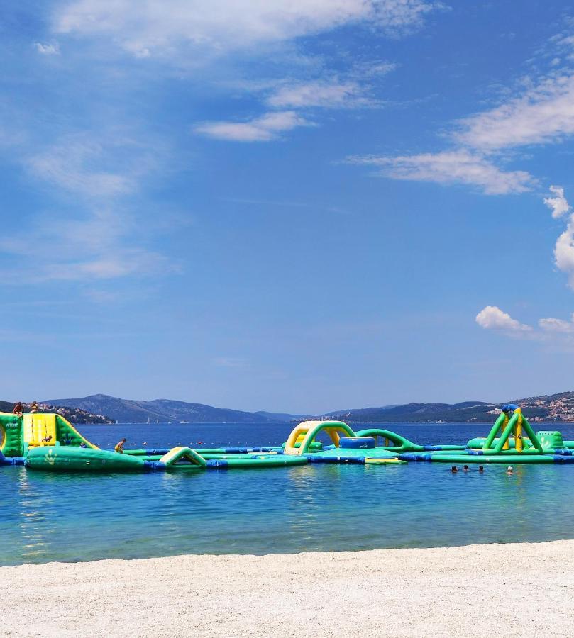 Apartment Adria Relax With Private Heated Pool Trogir Exterior foto