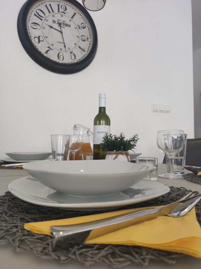 Apartment Adria Relax With Private Heated Pool Trogir Exterior foto